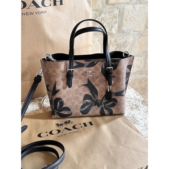 NWT Coach Mollie Tote Bag 25 In Signature Canvas With Bow Print CZ767 - Picture 6 of 14